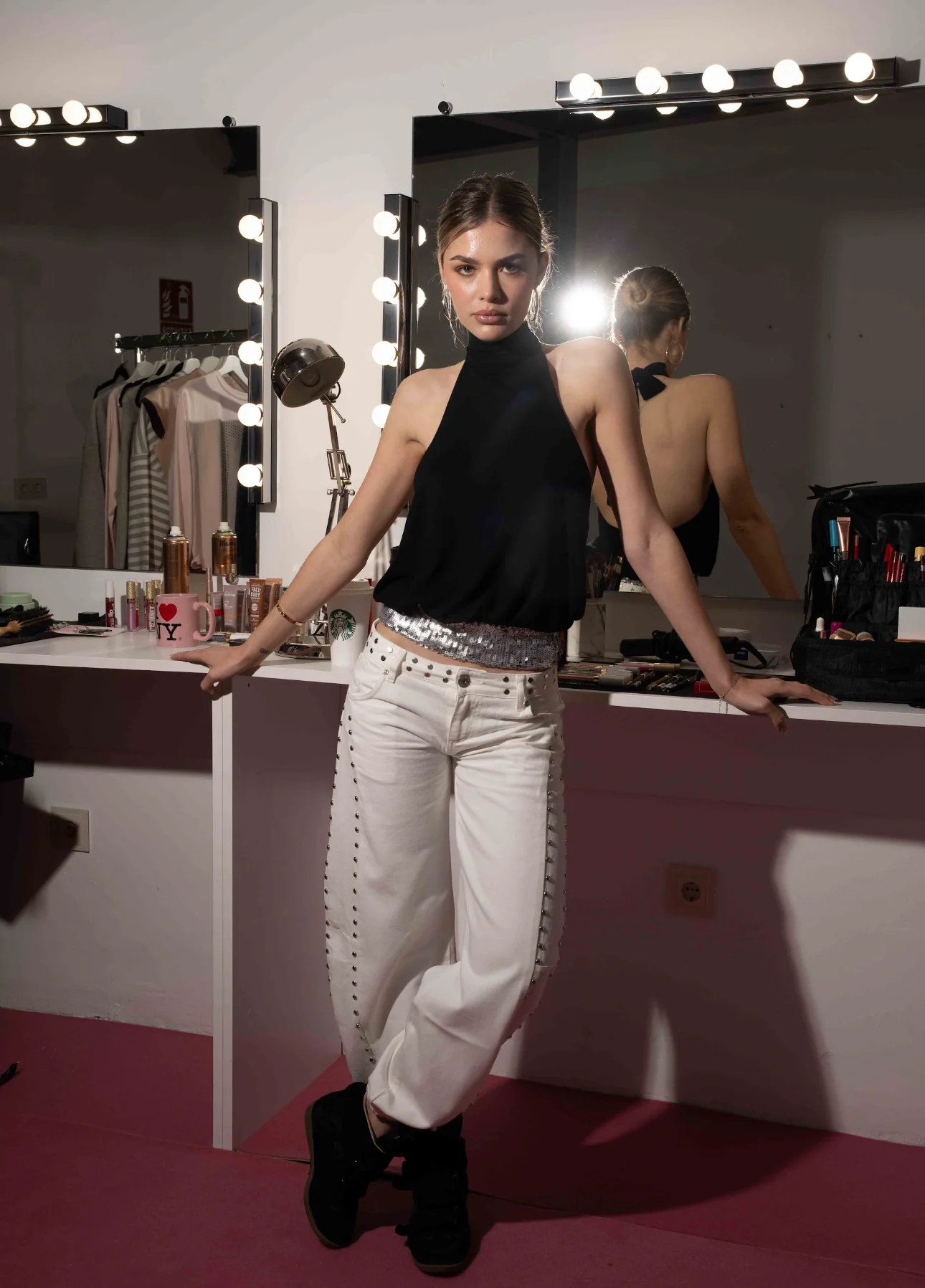 WHITE BALLOON JEANS - Image 2
